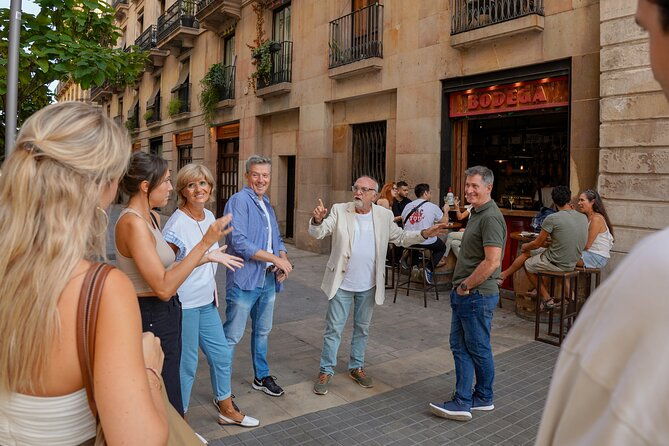 barcelona-tapas-and-wine-experience-small-group-walking-tour