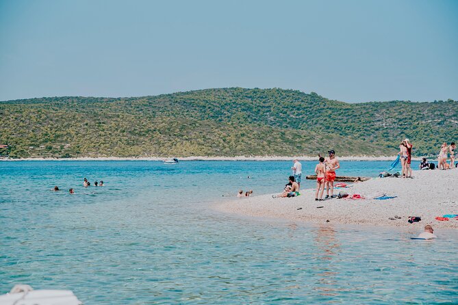 blue-cave-mama-mia-and-hvar-5-island-speedboat-tour-from-trogir