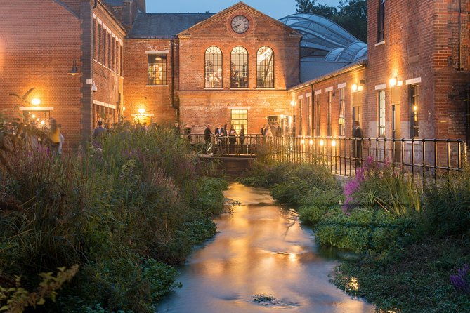 bombay-sapphire-gin-distillery-tour-and-cocktail