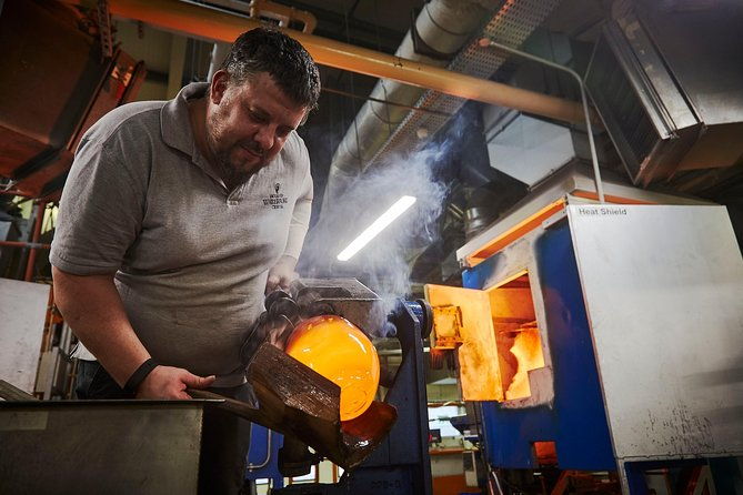 house-of-waterford-crystal-guided-factory-tour