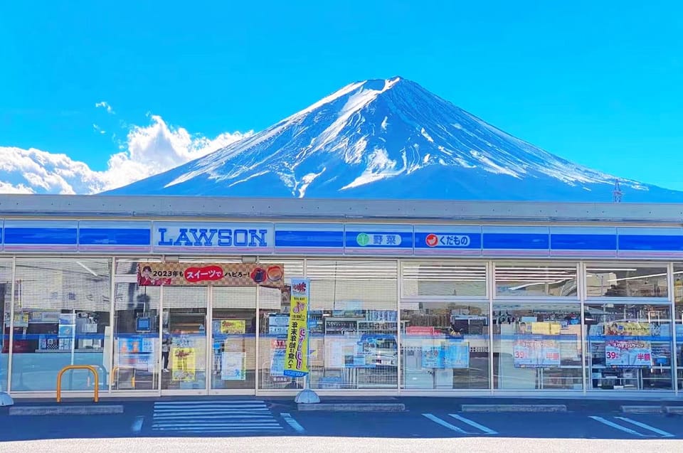 mt-fuji-area-hikawa-clock-shop-dream-bridge-1-day-tour