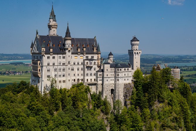 neuschwanstein-castle-and-linderhof-vip-all-inc-tour-from-munich