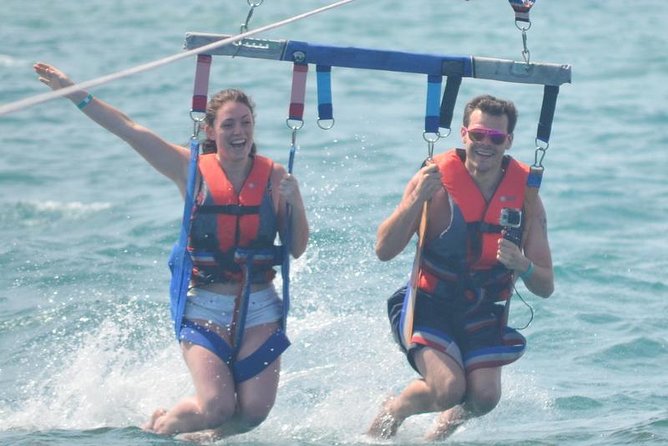 parasailing-from-vilamoura