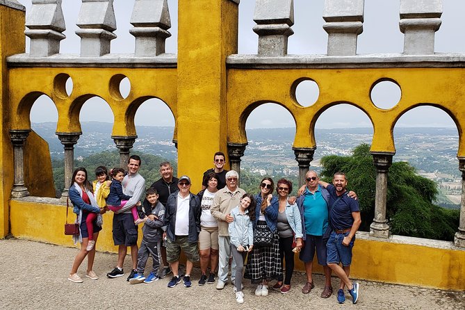 sintra-to-cascais-2-palaces-4-sites-small-group-10-hour-tour