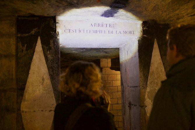 skip-the-line-paris-catacombs-special-access-tour