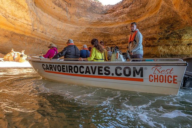 benagil-long-boat-tour-from-carvoeiro-to-praia-da-marinha