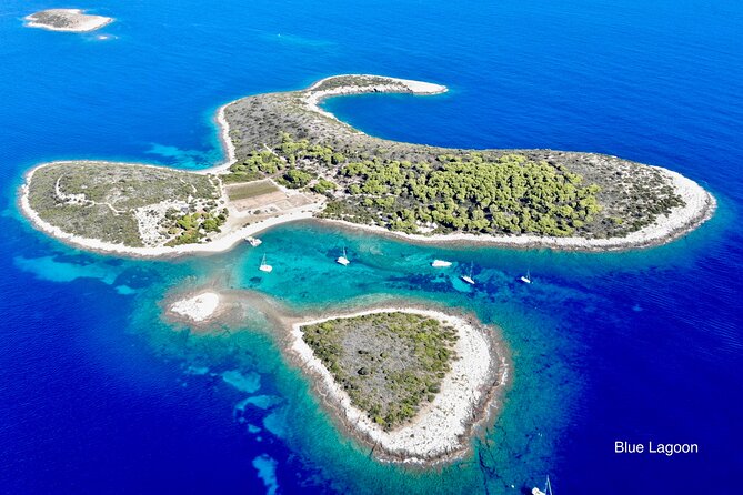 blue-cave-mama-mia-and-hvar-5-island-speedboat-tour-from-trogir