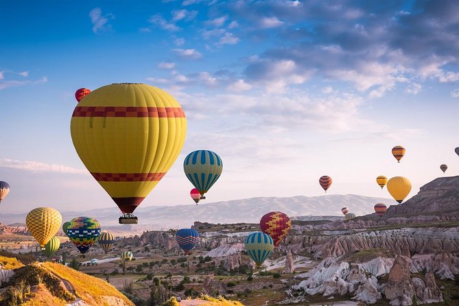 cappadocia-hot-air-balloon-ride-with-champagne-and-breakfast