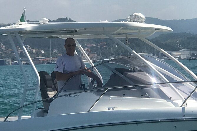 cinque-terre-and-portovenere-private-boat-tour-from-la-spezia