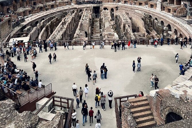 colosseum-ancient-rome-access-with-a-host