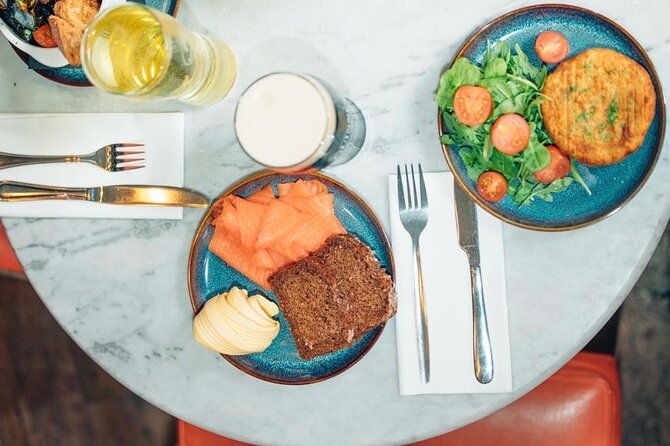 dublin-traditional-irish-3-course-meal-walking-tour-with-local