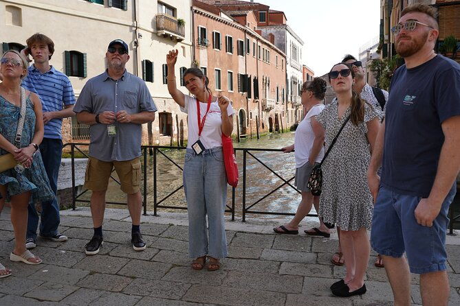 experience-venice-like-a-local-small-group-cicchetti-wine-tour