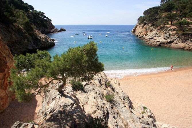 girona-costa-brava-small-group-tour-with-pickup-from-barcelona