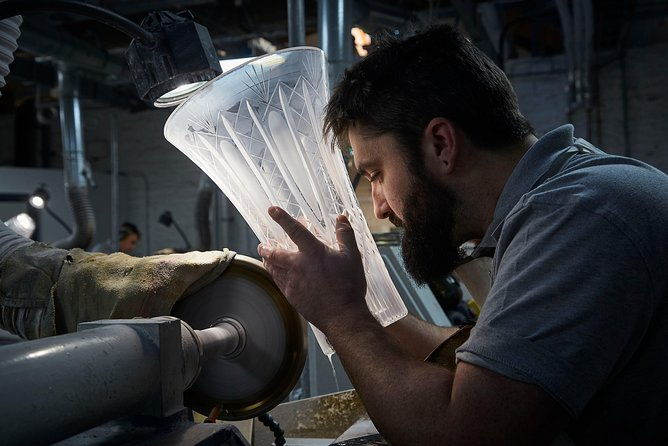 house-of-waterford-crystal-guided-factory-tour