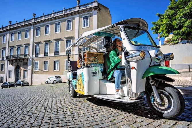lisbon-1-hour-city-tour-on-a-private-tuk-tuk