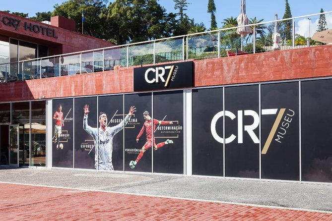 madeira-private-cristiano-ronaldo-tour-with-cr7-museum