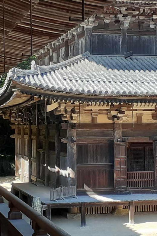 moment-of-zen-last-samurai-temple-mountaintop-walking-tour
