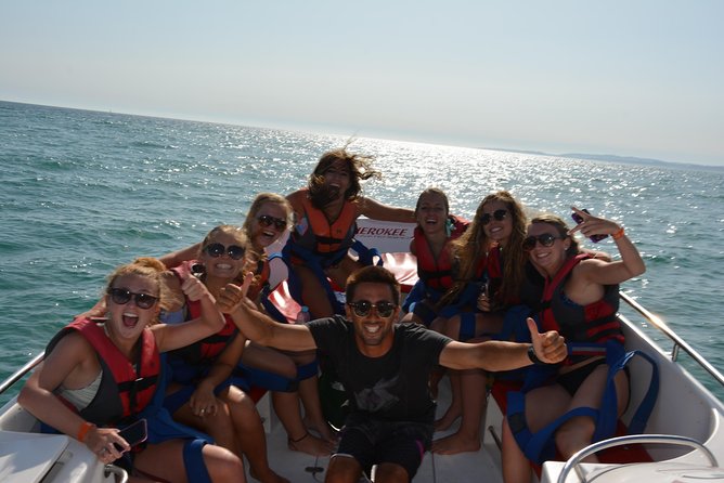 parasailing-from-vilamoura