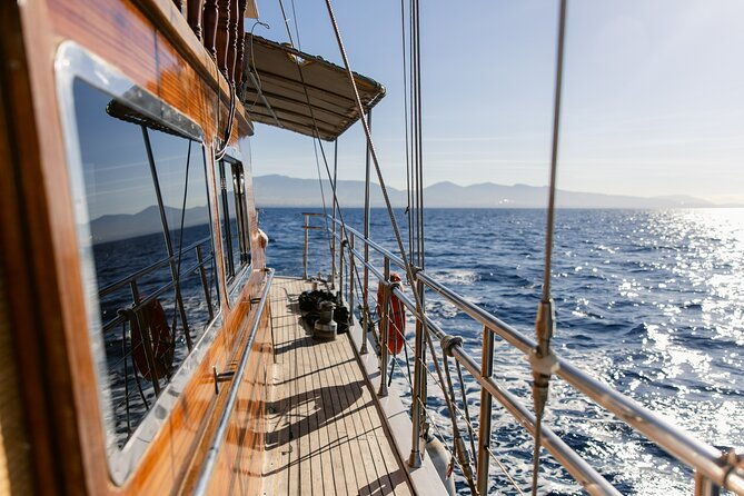 sunset-dinner-cruise-sunset-swim-drinks-and-dinner-onboard
