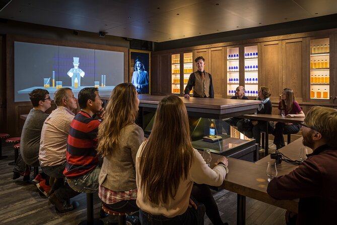 the-scotch-whisky-experience-guided-whisky-tour-an-introduction-to-whisky