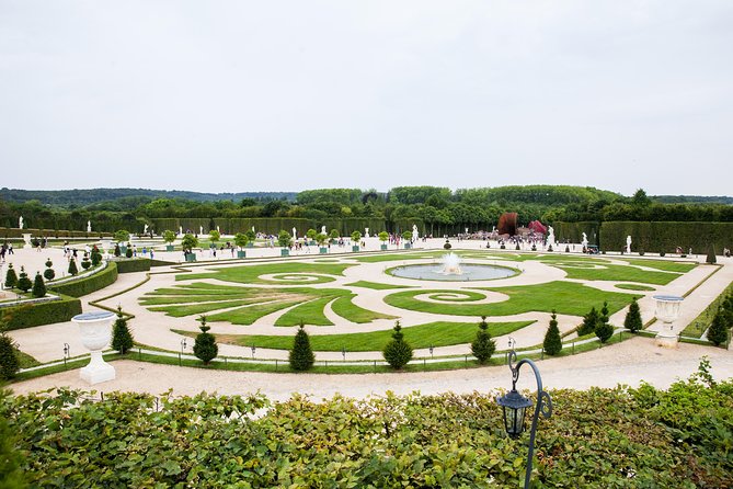versailles-chateau-and-gardens-walking-tour-from-paris-by-train