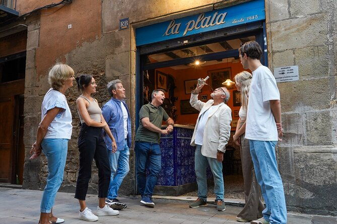 barcelona-tapas-and-wine-experience-small-group-walking-tour