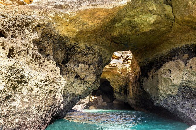 benagil-long-boat-tour-from-carvoeiro-to-praia-da-marinha