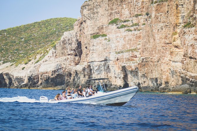 blue-cave-5-islands-speedboat-trip-from-split-ticket-included