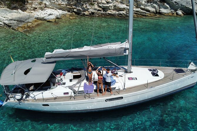 day-cruise-by-sailboat-route-bari-and-its-coastline