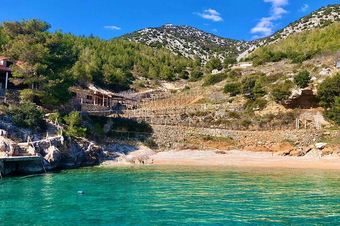 discover-brac-island-by-boat-visit-bol-and-secluded-bays