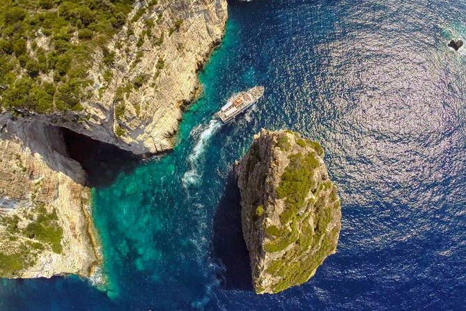 full-day-boat-tour-of-paxos-antipaxos-blue-caves-from-corfu