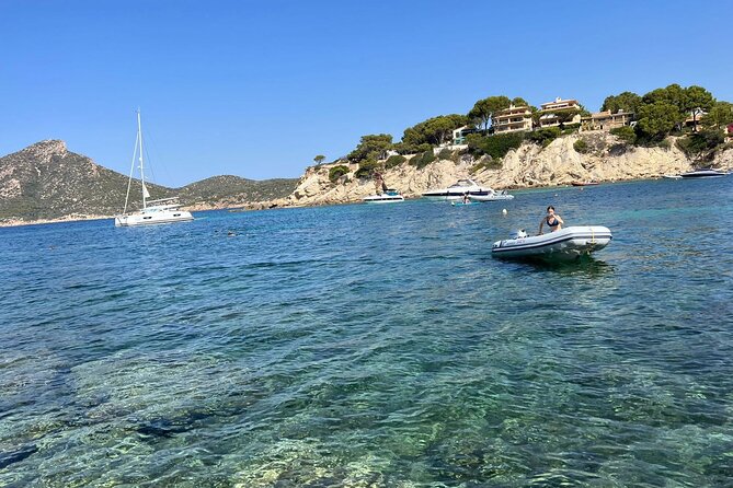 luxury-catamaran-sailing-with-welcome-drinks-tapas-max10-12person
