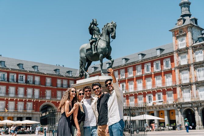 madrid-local-tapas-and-wine-tour-with-drinks-and-rooftop-views