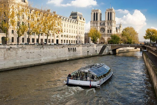 paris-tour-with-lunch-at-the-eiffel-tower-and-seine-river-cruise
