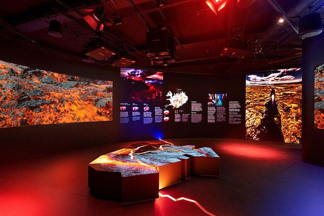 perlan-museum-wonders-of-iceland-arora-northern-lights-planetarium-show