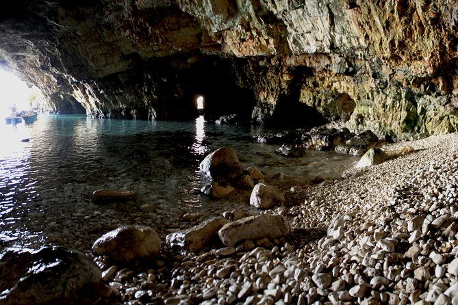 polignano-a-mare-boat-tour-emotions-caves-diving-and-appetizers