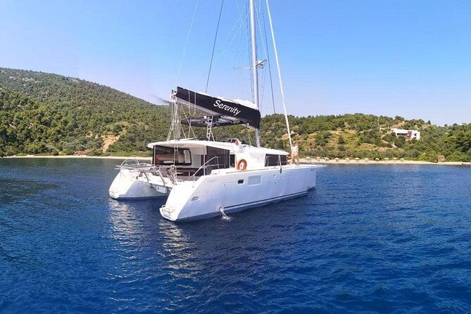 santorini-oia-private-sunset-catamaran-cruise-with-bbq-drinks