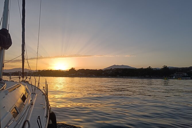 sunset-sailing-on-a-private-sailboat-puerto-banus-marbella