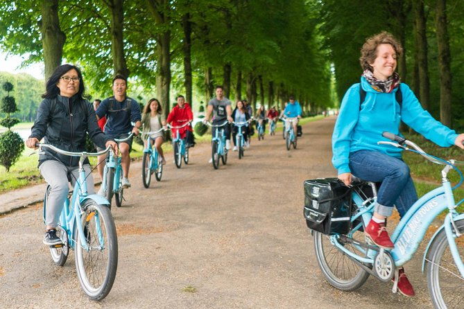versailles-domain-bike-tour-with-palace-and-trianon-estate-access
