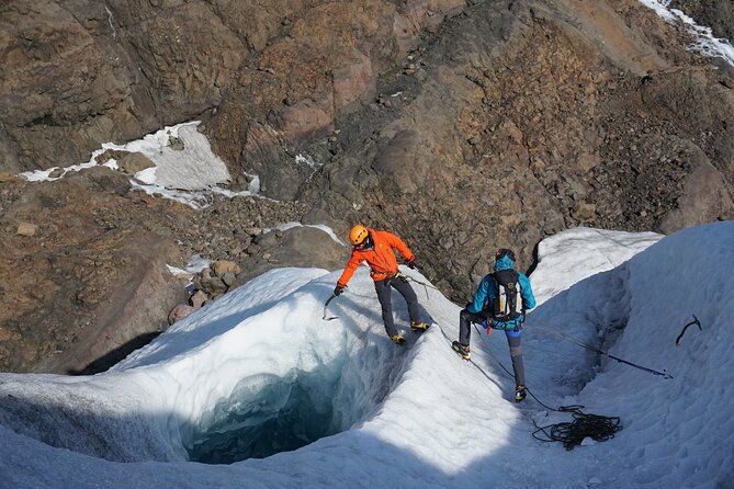 adventurous-vatnajokull-glacier-exploration-full-day-hike