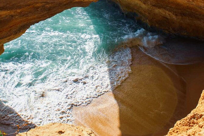 benagil-cave-marinha-carvoeiro-from-faro-full-day-tour