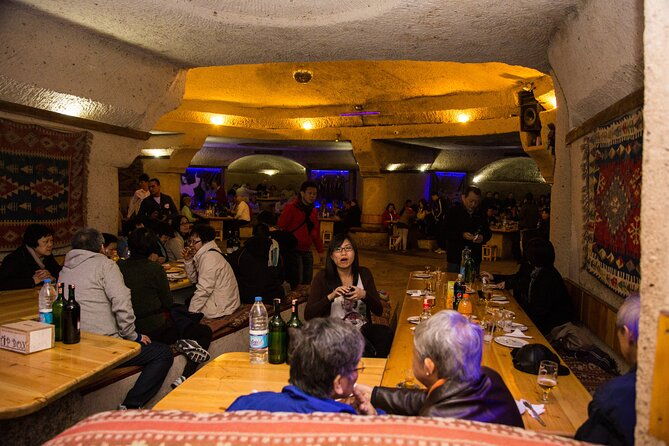cappadocia-cave-restaurant-for-dinner-and-turkish-entertainments