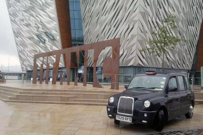 dublin-to-belfast-black-cab-dunluce-castle-giants-causeway