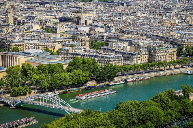 eiffel-tower-elevator-tour-with-optional-summit-cruise-access