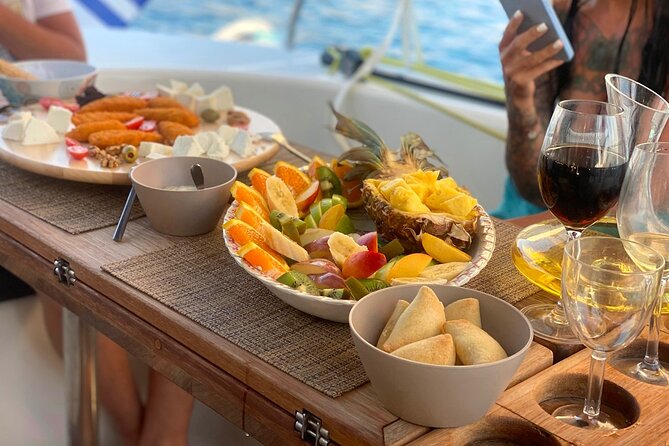 hersonissos-sunset-catamaran-cruise-with-snacks-and-drinks