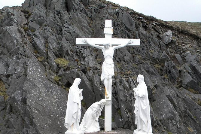 killarney-super-saver-dingle-and-slea-head-day-trip-plus-ring-of-kerry-and-killarney-lakes-day-trip