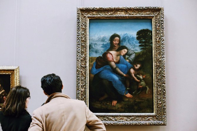 louvre-museum-exclusive-guided-tour-reserved-entry-included