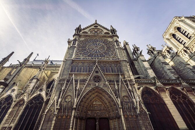 paris-in-a-day-with-louvre-eiffel-tower-notre-dame-cruise