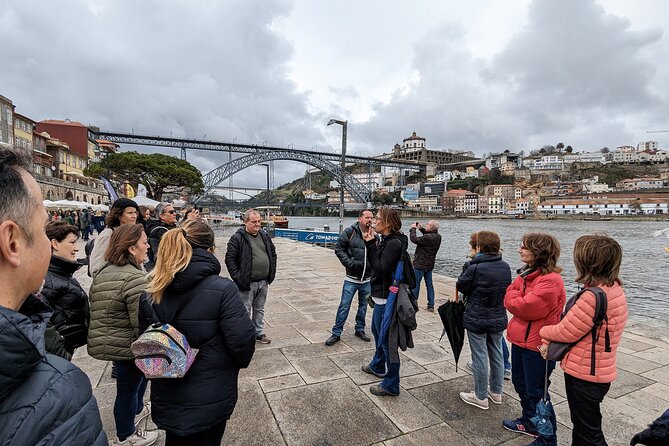 the-unvanquished-tour-in-porto-city-center
