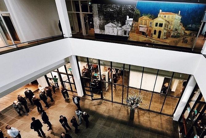 van-gogh-museum-exclusive-guided-tour-with-reserved-entry